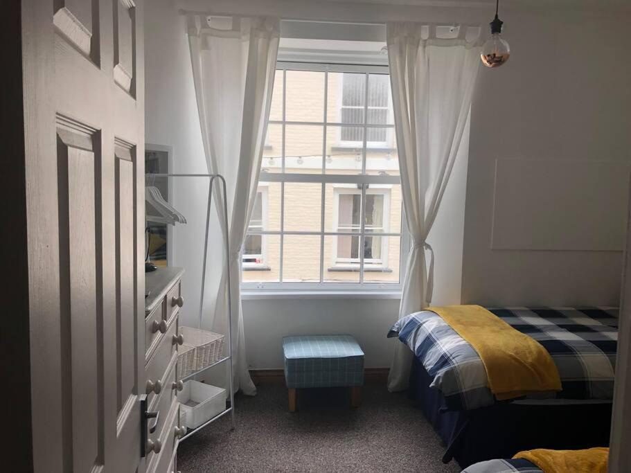 Seaton, Devon, Two Bed Apartment, Just Off The Sea Front. 외부 사진